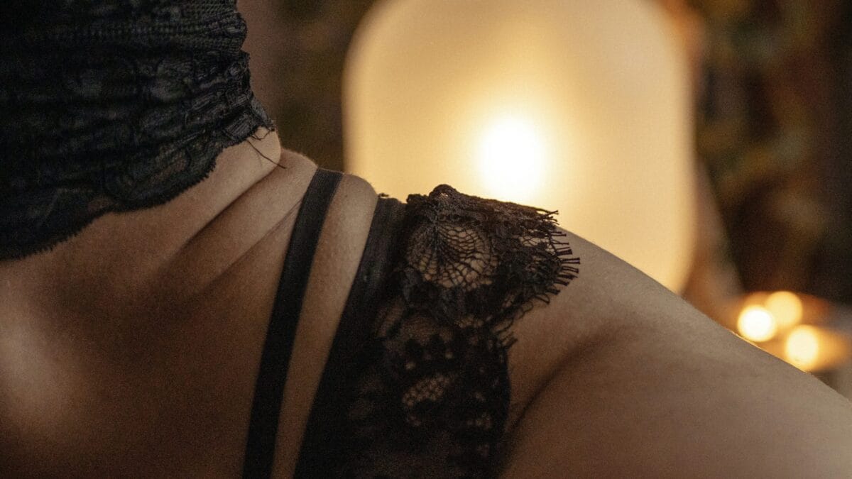 lencería sexy tallas grandes encaje negro