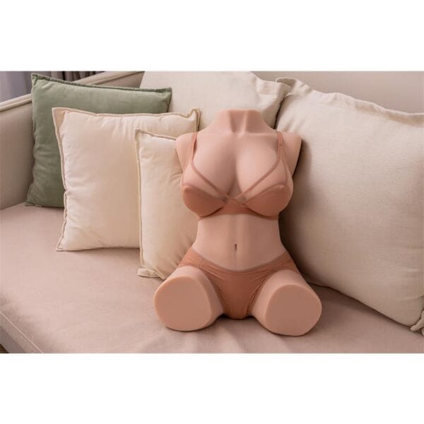 Masturbador torso Dania – Thrusting y realismo